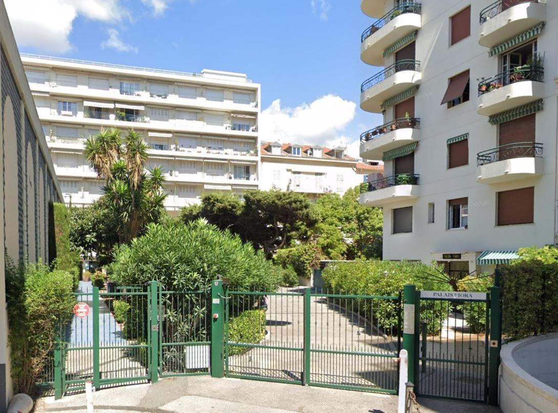 Le 29 Promenade Des Anglais - Golden Square Nice Exterior photo
